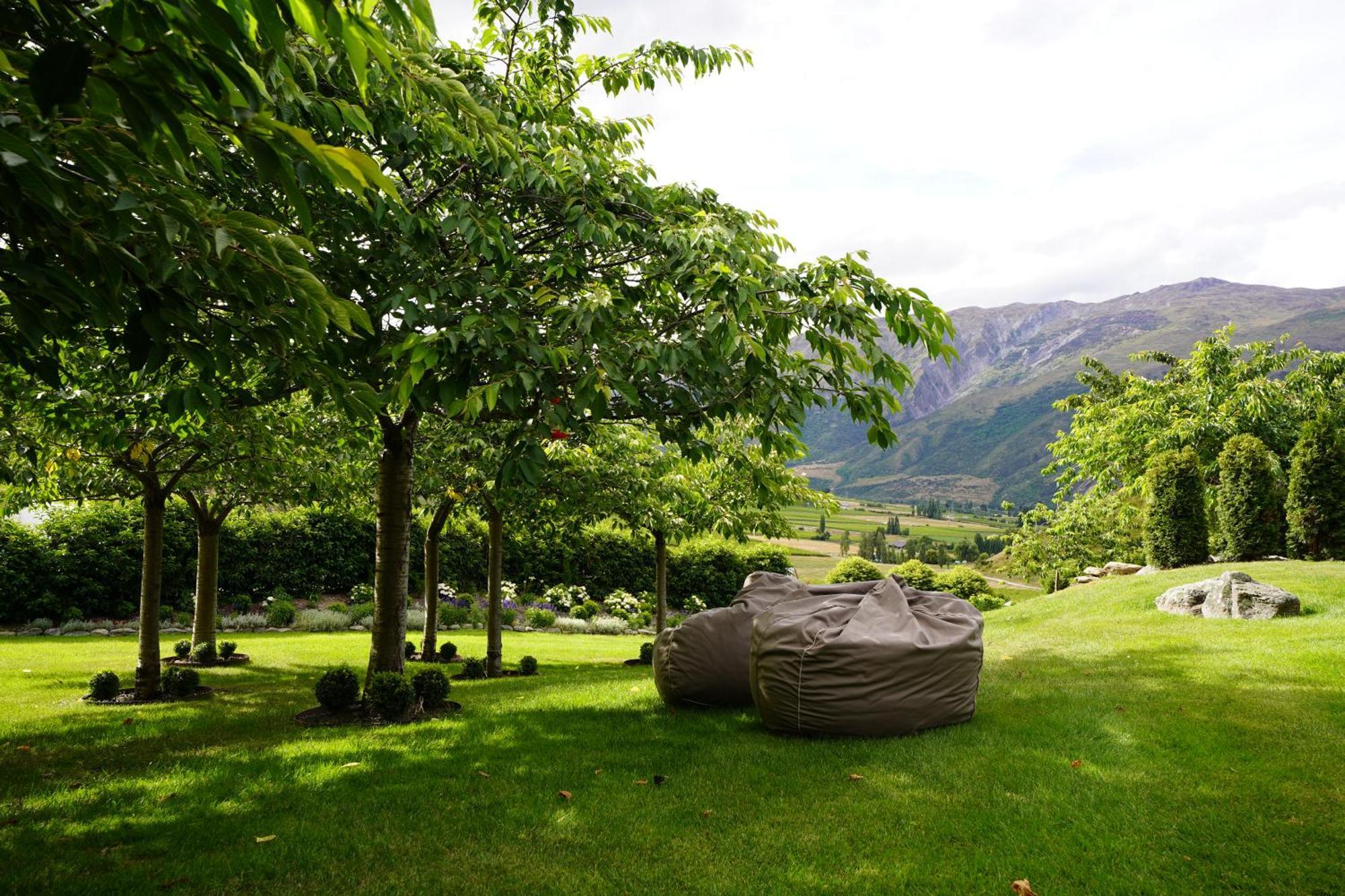 Mt Rosa Lodge Boutique Vineyard Accommodation Wanaka Exteriér fotografie